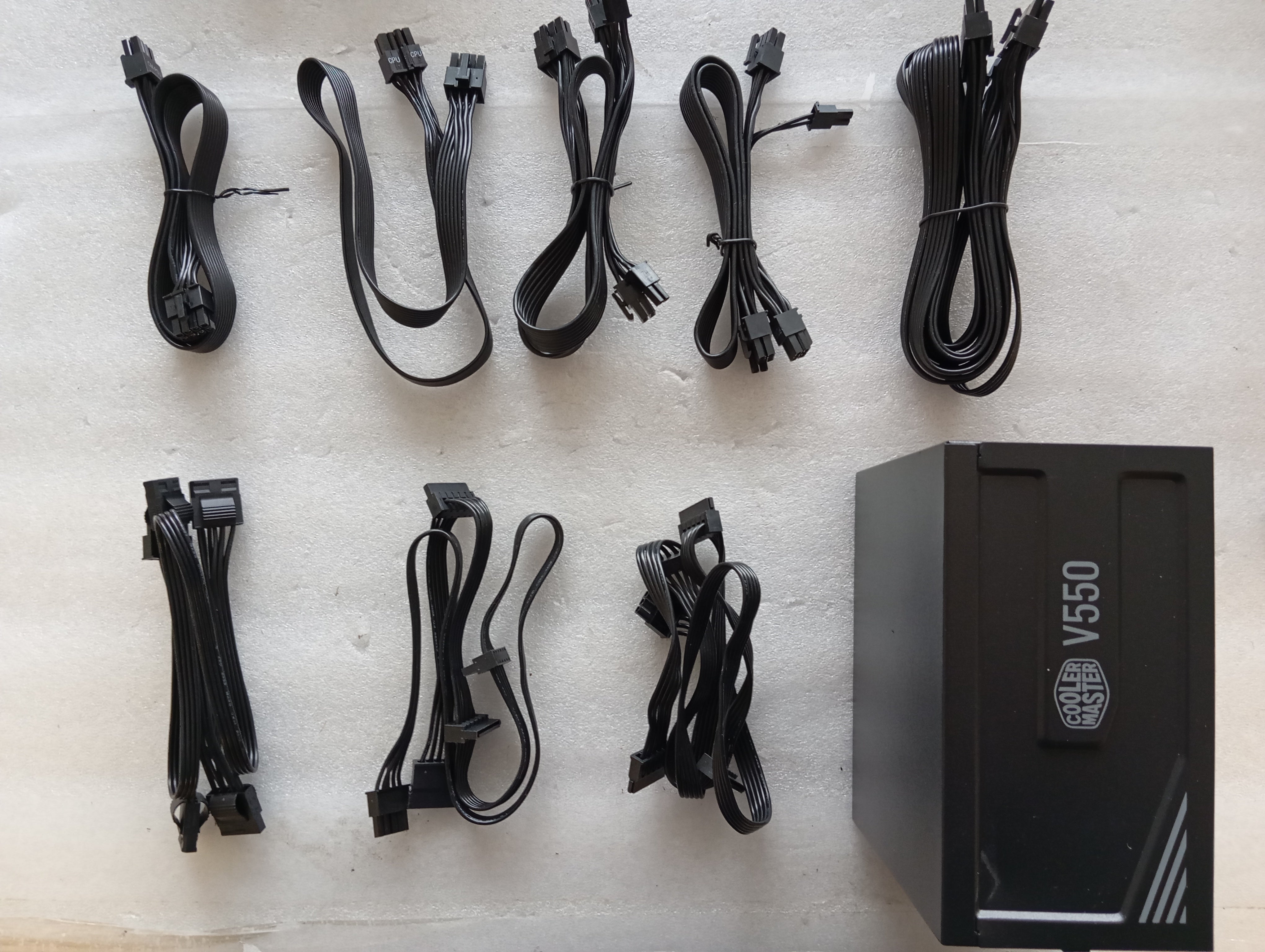 Refurbished Cooler Master V550 Gold-V2 Refurbished Cooler Master V550 Gold-V2